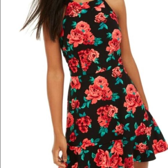 BCX Black and Red Floral Swing Dress Size Juniors 1 - Picture 1 of 11